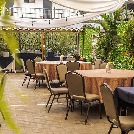 Hotel Y Restaurante El Guarco Cartago Kültér fotó