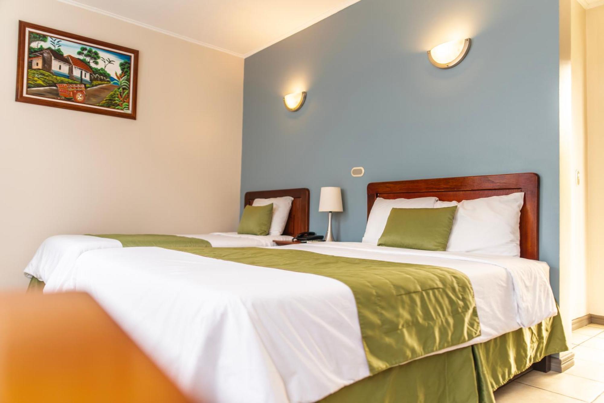 Hotel Y Restaurante El Guarco Cartago Kültér fotó