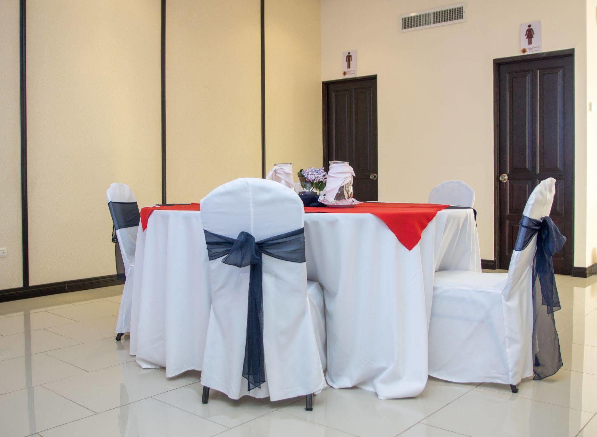 Hotel Y Restaurante El Guarco Cartago Kültér fotó